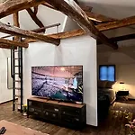 туйковата къща The Tuikov House Дом отдыха *