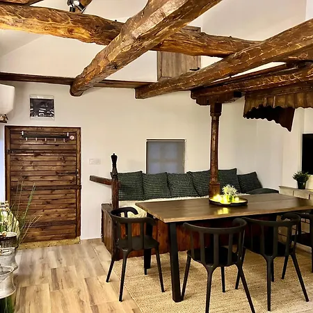 туйковата къща The Tuikov House 테티븐