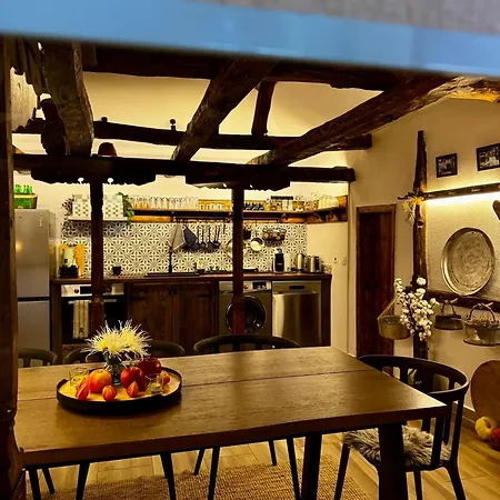 туйковата къща The Tuikov House * Tetewen